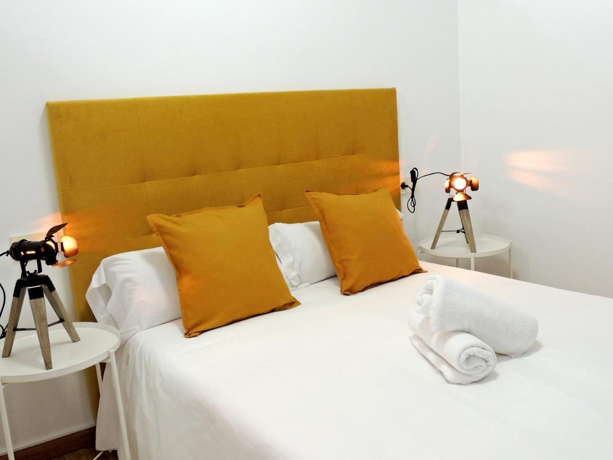 Casa Aurea-Apartamento Zona Antigua,Parking Y Wifi By Delabra Apartments Oviede Extérieur photo